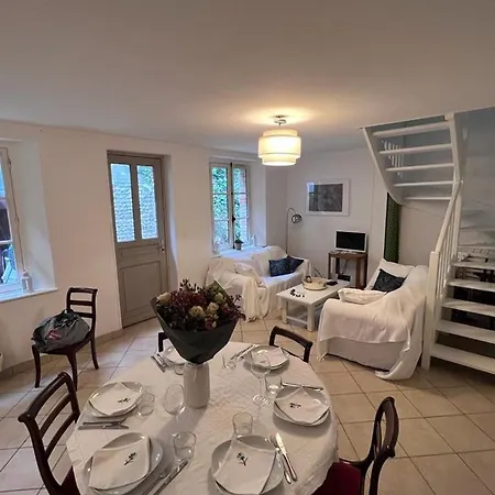 La Terrienne, Ile Du Pollet Hotel